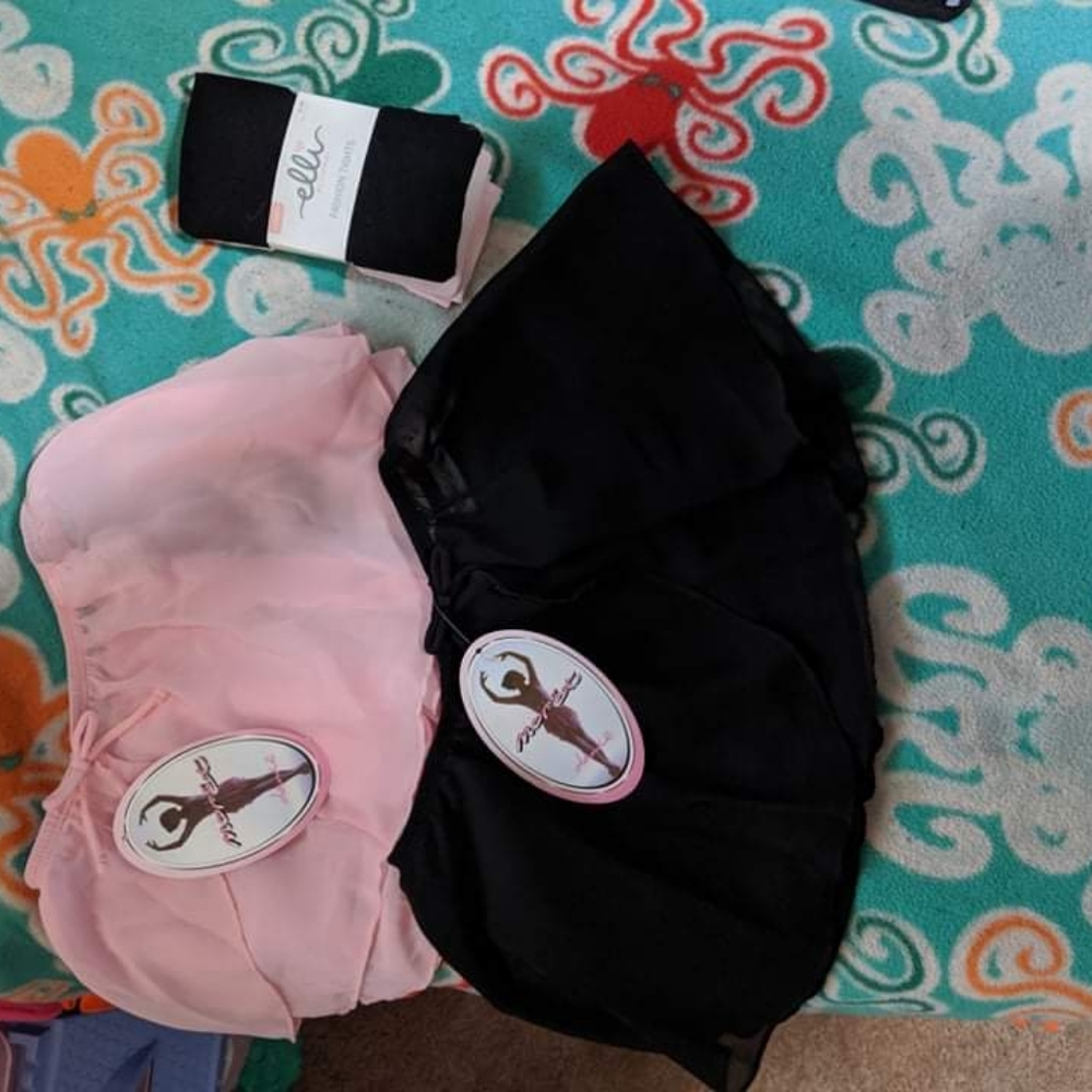 Ballet/dancing leotard top/skirt & matching tights
